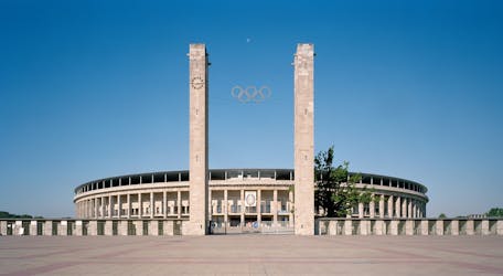 Visita autoguiada por la vía rápida del Olympiastadion Berlín